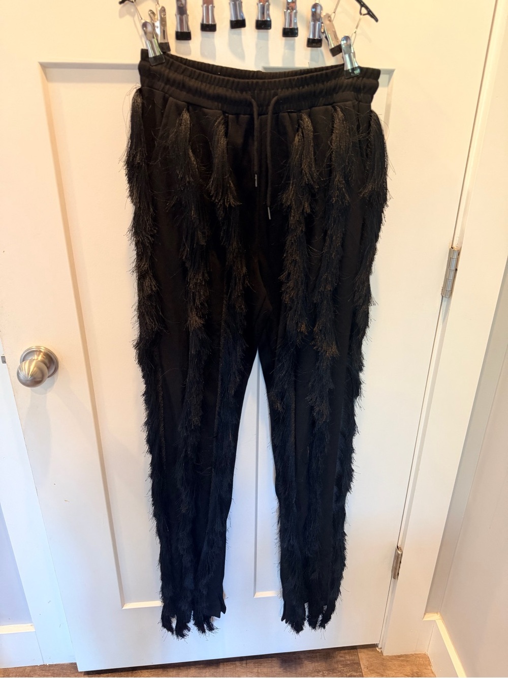 Minaa Monroe NWT Black Fringe Tassel Jogger Pants Medium